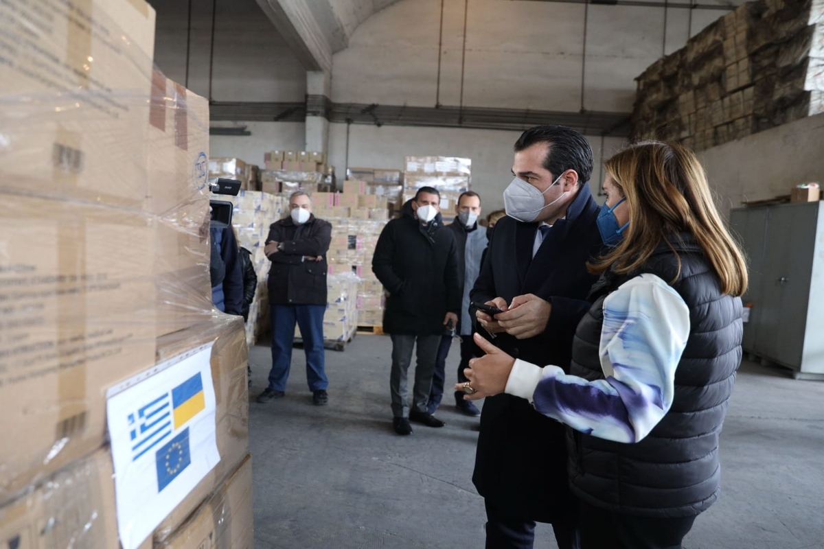 Πόλεμος στην Ουκρανία: Ανθρωπιστική βοήθεια, φαρμακευτικό και υγειονομικό υλικό στέλνει η Ελλάδα