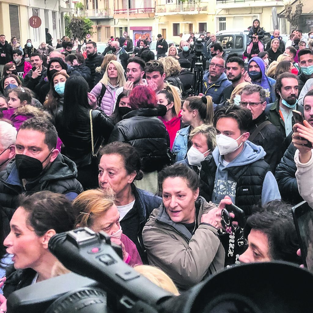 Το επταήμερο του Αντώνη Πανούτσου: Από τις δημόσιες εκτελέσεις στη σύλληψη της Πισπιρίγκου