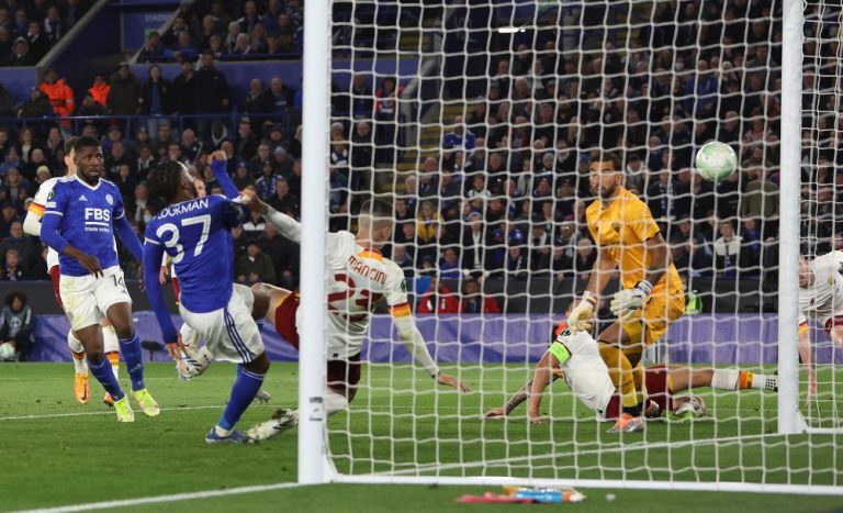Europa Conference League: Ισχνό προβάδισμα της Φέγενορντ, ανοικτοί λογαριασμοί για Ρόμα και Λέστερ
