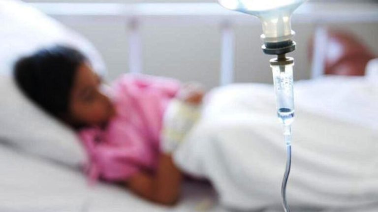 Παιδική ηπατίτιδα: Τα ύποπτα συμπτώματα και ο ρόλος του κορονοϊού
