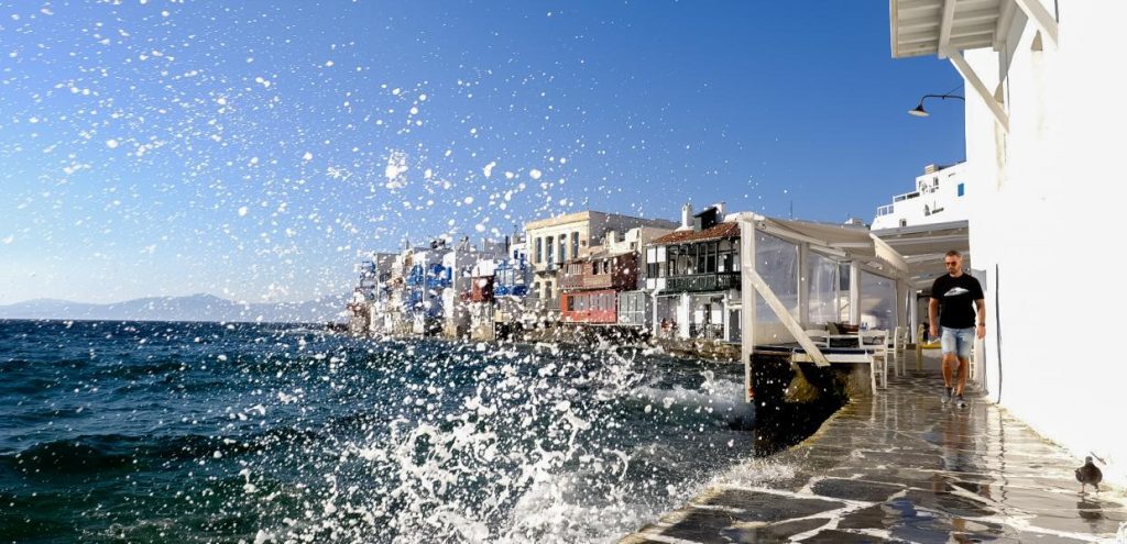 Ισχυρή ζήτηση για εξοχικές κατοικίες