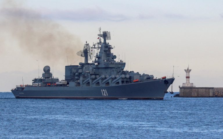 Moskva: Βύθισαν οι Ουκρανοί την ναυαρχίδα των Ρώσων ή ήταν ατύχημα;