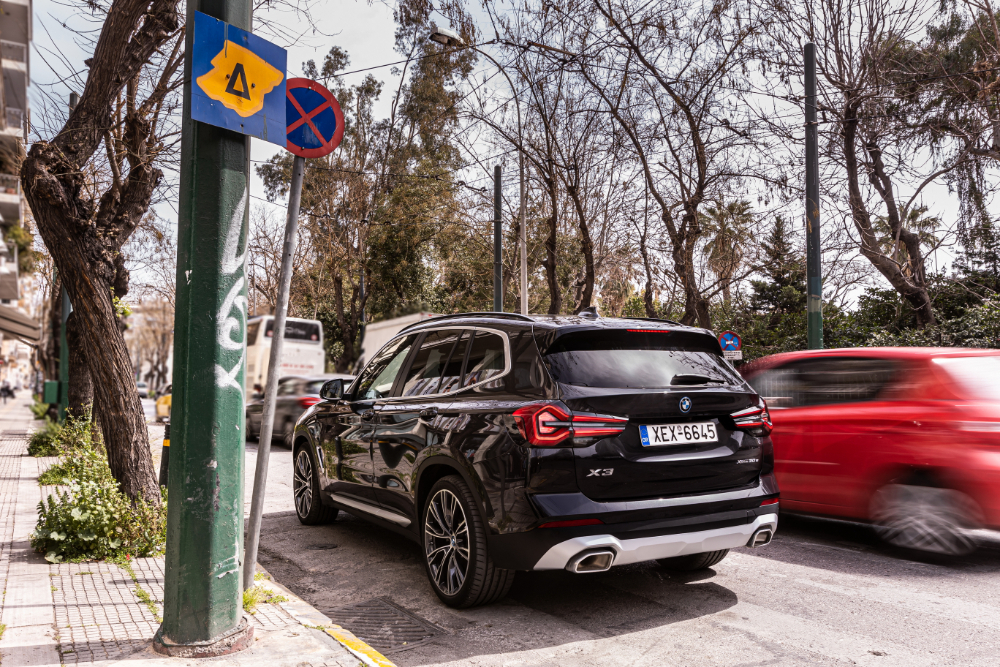 Κέντρα πόλεων μηδενικών ρύπων: Η υπηρεσία BMW eDrive Zones τώρα διαθέσιμη και στην Ελλάδα