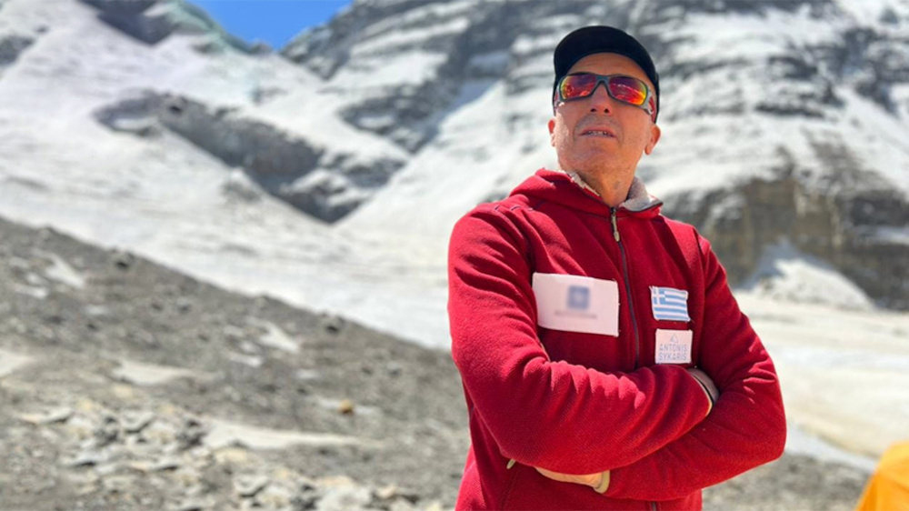 Αντώνης Συκάρης