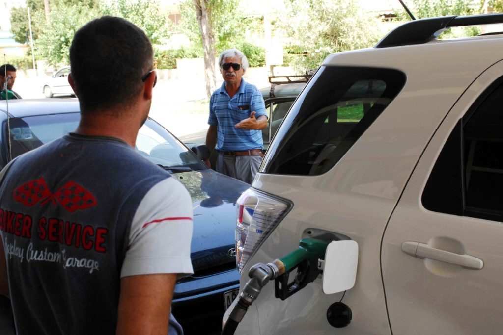 Επίδομα καυσίμων: Έφτασε το fuel pass – Βήμα, βήμα η διαδικασία στο vouchers.gov.gr, πώς θα πάρετε τα χρήματα [βίντεο]