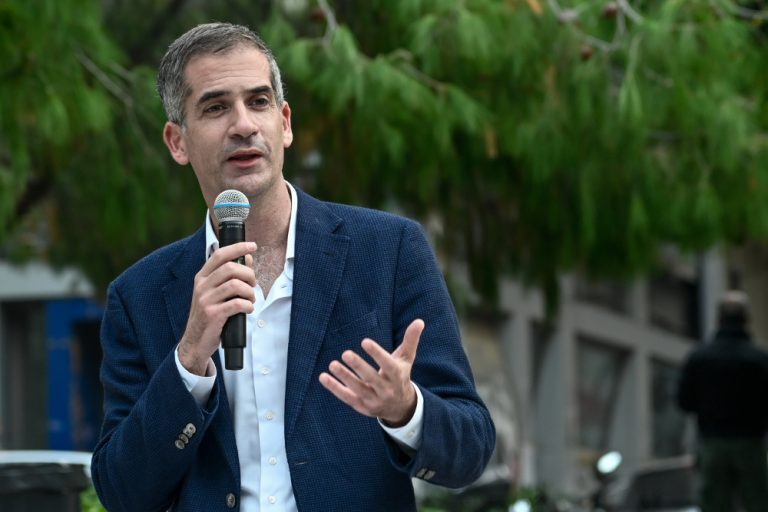 Θετικός στον κορoνοϊό ο Κώστας Μπακογιάννης