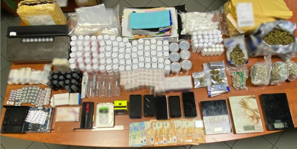 Χαλκίδα: Εξαρθρώθηκε κύκλωμα που διακινούσε κεταμίνη και ecstasy