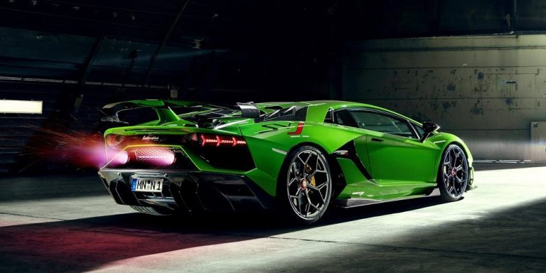 «Συναγερμός» στην Τροχαία για την Lamborghini «πύραυλο» που κάνει κόντρες στην Παραλιακή