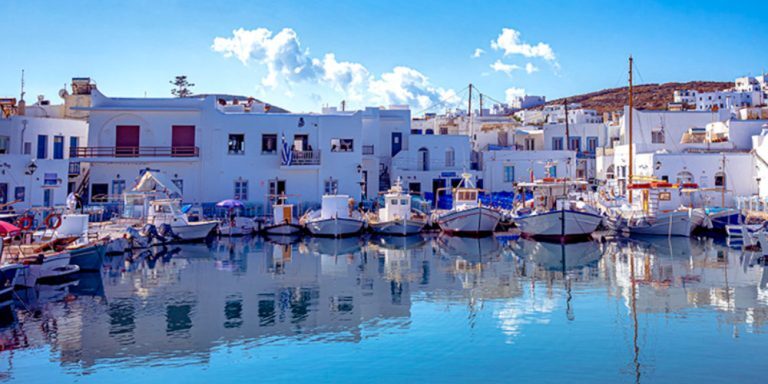 Ταξίδι στην Πάρο: Το πανέμορφο νησί για κάθε γούστο και ηλικία