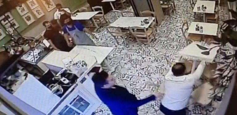 Θεσσαλονίκη: Τα έσπασαν όλα σε πατσατσίδικο πελάτες που δεν είχαν πιστοποιητικό