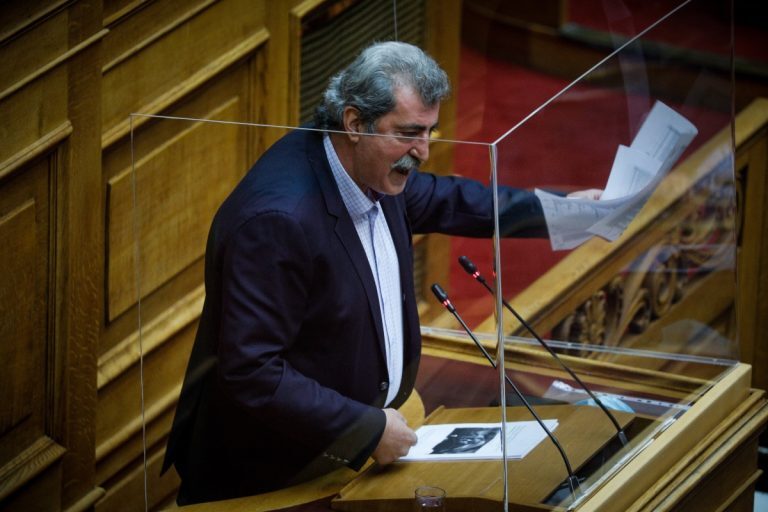 Εισαγγελική παρέμβαση για τις αναρτήσεις Πολάκη – Εντολή για ποινική έρευνα