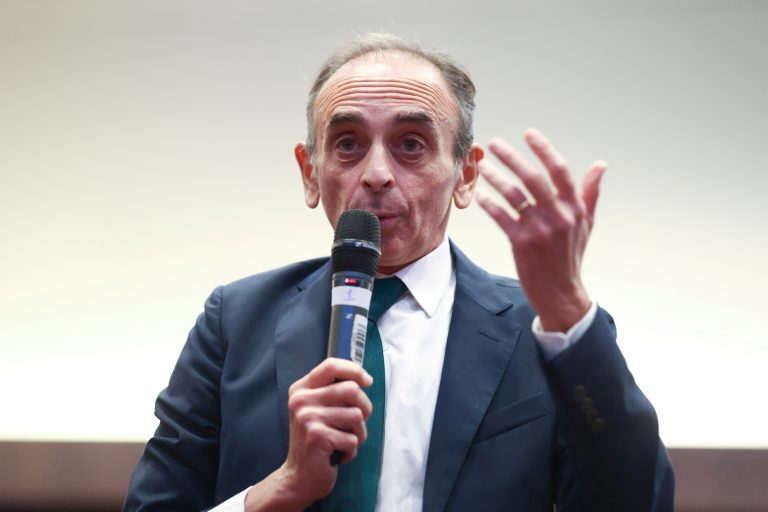 H παρηγοριά του Ερίκ Ζεμούρ