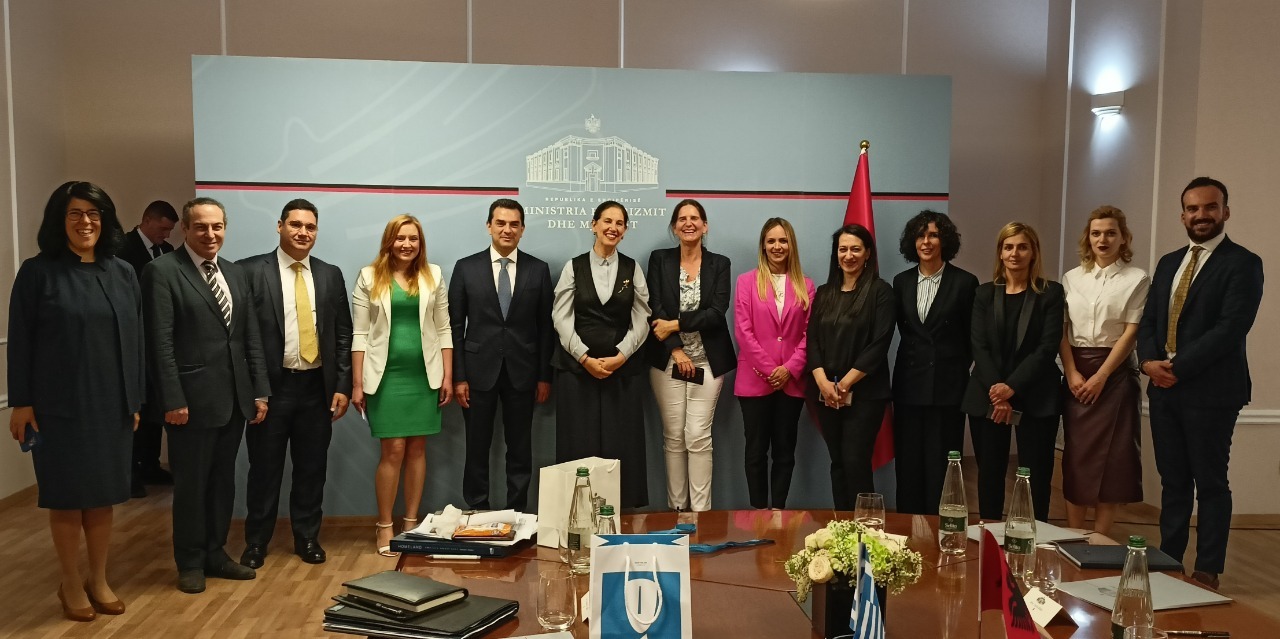 Εσωτερική εικόνα άρθρου