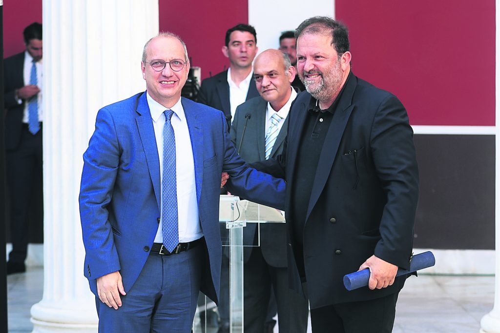 Εσωτερική εικόνα άρθρου