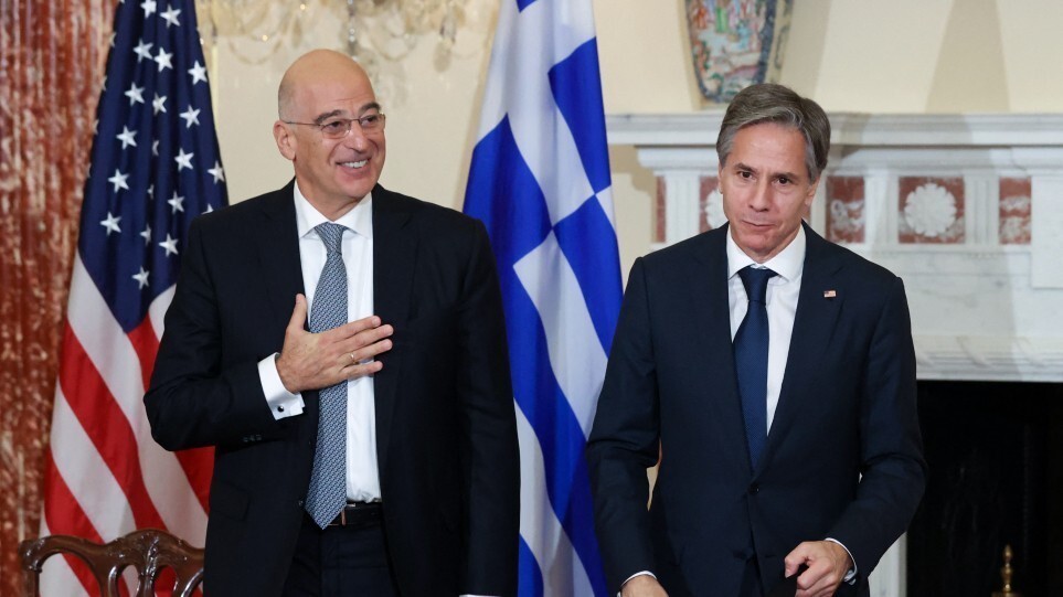 Ο Δένδιας ενημέρωσε τον Μπλίνκεν για την όξυνση της τουρκικής προκλητικότητας σε όλα τα επίπεδα