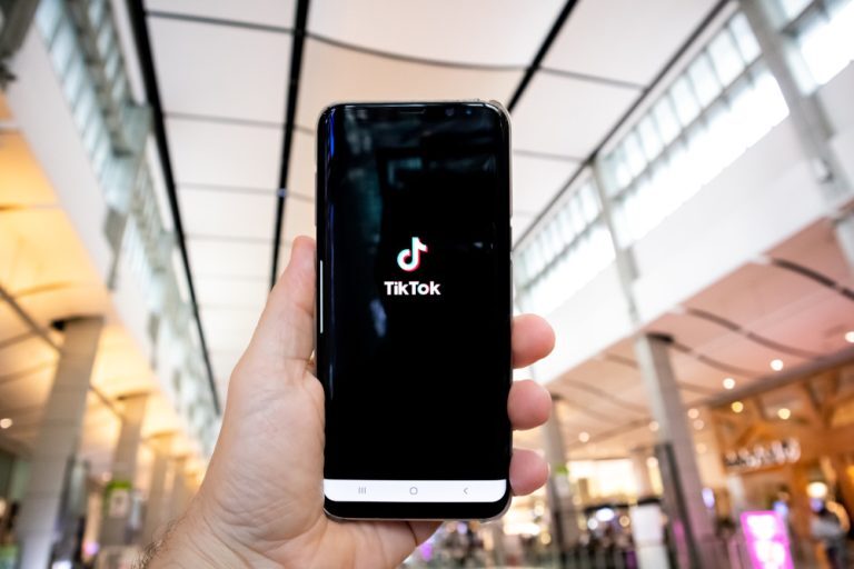 Νέα φάρσα στο TikTok βασισμένη σε πραγματικές απάτες