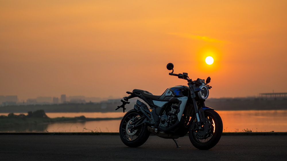 Έρχεται η νέα café sport 350GK της Zontes