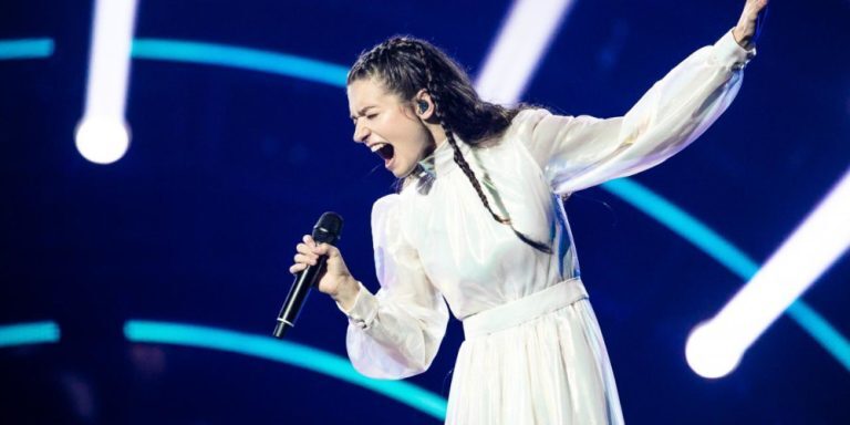 Eurovision 2022 Ημιτελικός: Πέρασε η Ελλάδα στον μεγάλο τελικό – Ποιες άλλες χώρες τα κατάφεραν