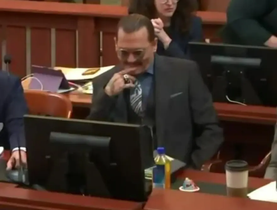 Κέιτ Μος Τζόνι Ντεπ