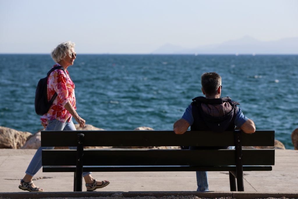 Καιρός: Ανοιξιάτικο σκηνικό με θερμοκρασίες έως 32 βαθμούς