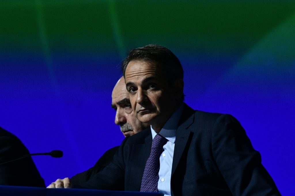 Συνέδριο ΝΔ – Μητσοτάκης: LIVE η ομιλία του πρωθυπουργού