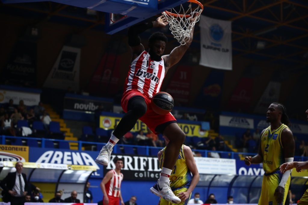 Basket League: Σαν σίφουνας στα ημιτελικά ο Ολυμπιακός – «Σκούπισε» το Περιστέρι με 57-92