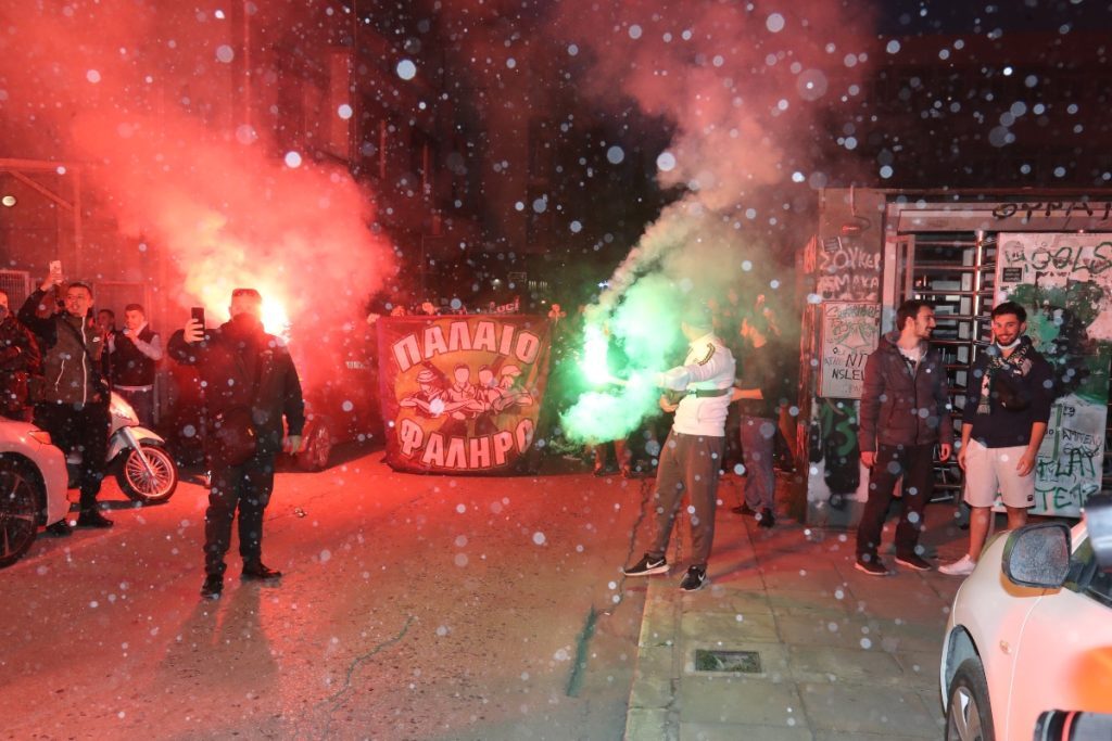 Τελικός κυπέλλου Ελλάδας – Παναθηναϊκός: Αποθέωση από 200 οπαδούς του «τριφυλλιού» στο ξενοδοχ