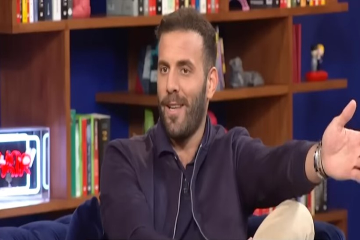 Νίκος Παππάς: Με επικό σχόλιο «εκτελεί» την ΕΡΤ – «Είναι και live, δεν θα κοπεί» [βίντεο]