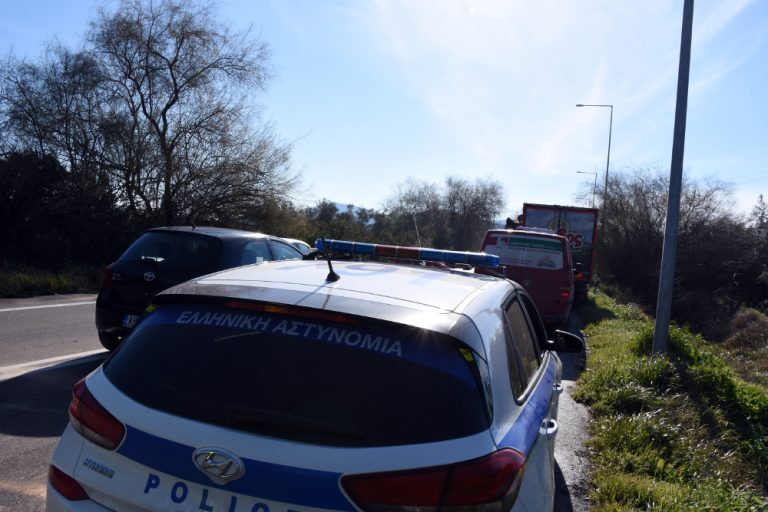 Σαλαμίνα: Συνελήφθη 59χρονος για την δολοφονία της μητέρας του