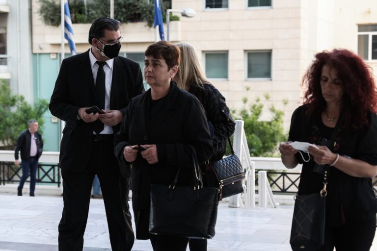 Δίκη Τοπαλούδη: Ποινή χάδι τα 16 χρόνια λέει η μητέρα της Ελένης
