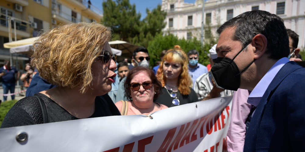 Τσίπρας από Καβάλα: «Θα δικαιωθεί ο αγώνας των απολυμένων»