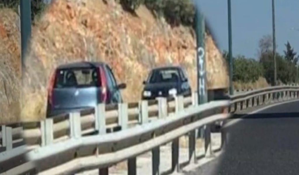 Κρήτη: «Πάγωσαν» οι οδηγοί – Μπήκε ανάποδα στον ΒΟΑΚ για να… κόψει δρόμο [βίντεο]