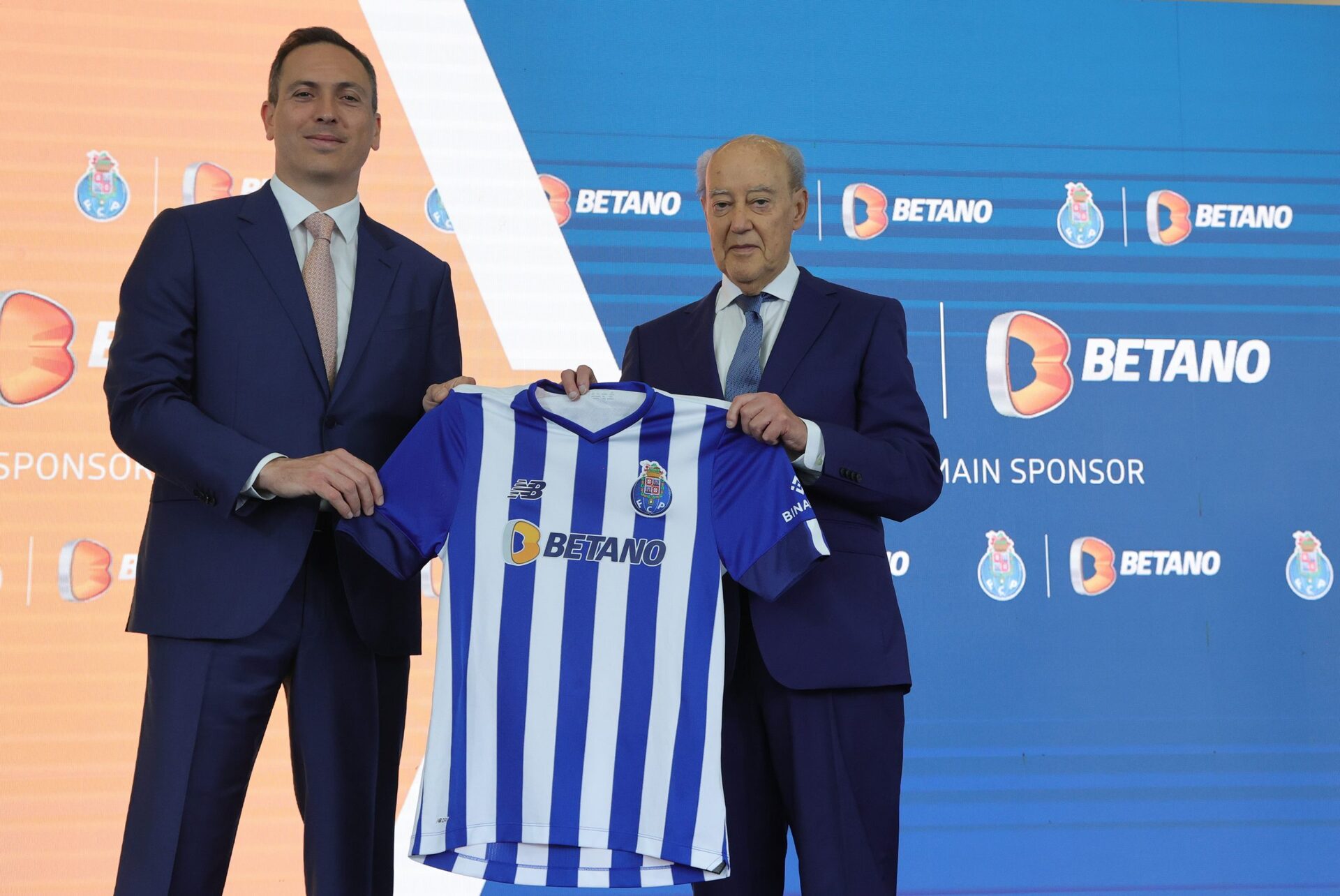 Εσωτερική εικόνα άρθρου