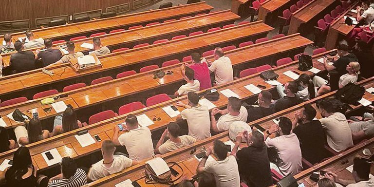 Παρέλαβαν χθες τα φύλλα πορείας οι 400 πανεπιστημιακοί αστυνομικοί