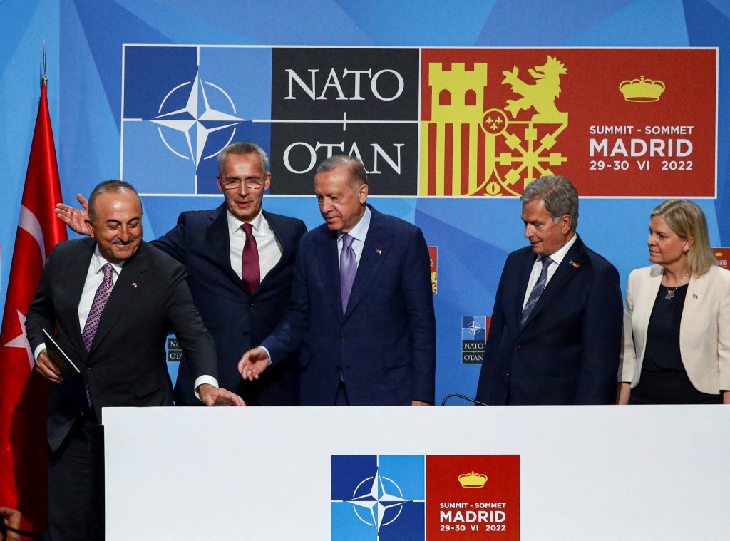 Σουηδία σε Τουρκία: Οι αποφάσεις για την έκδοση υπόπτων λαμβάνονται από τη δικαιοσύνη