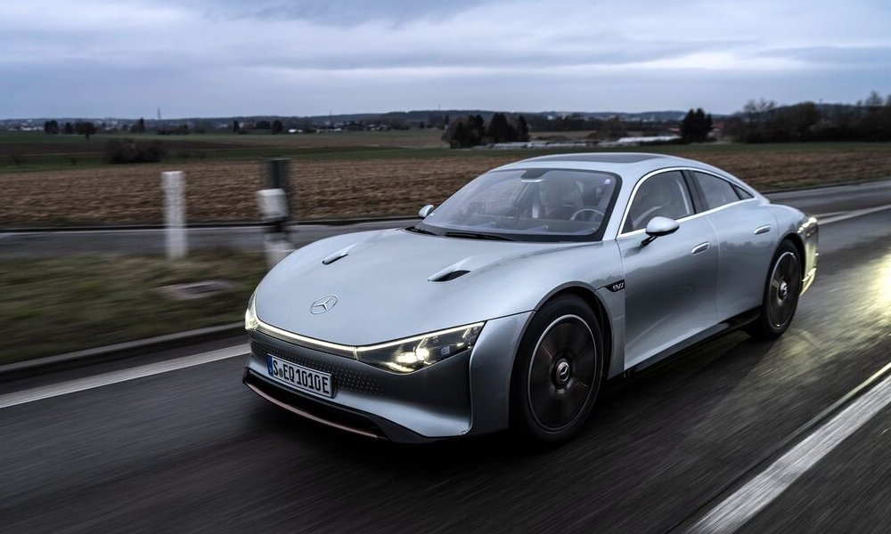 Η Mercedes Vision EQXX σπάει κάθε ρεκόρ αυτονομίας: Διένυσε 1.202 χιλιόμετρα με μία μόνο φόρτιση