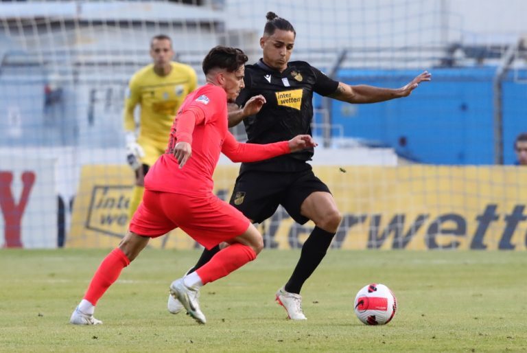 Super League: Η Λαμία παρέμεινε στα «μεγάλα σαλόνια»