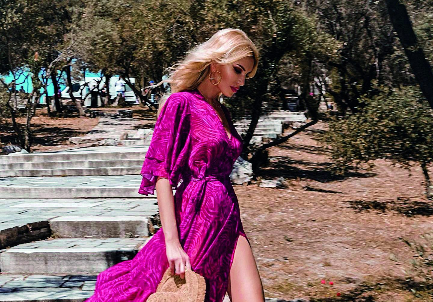 Κατερίνα Καινούργιου ρετούς