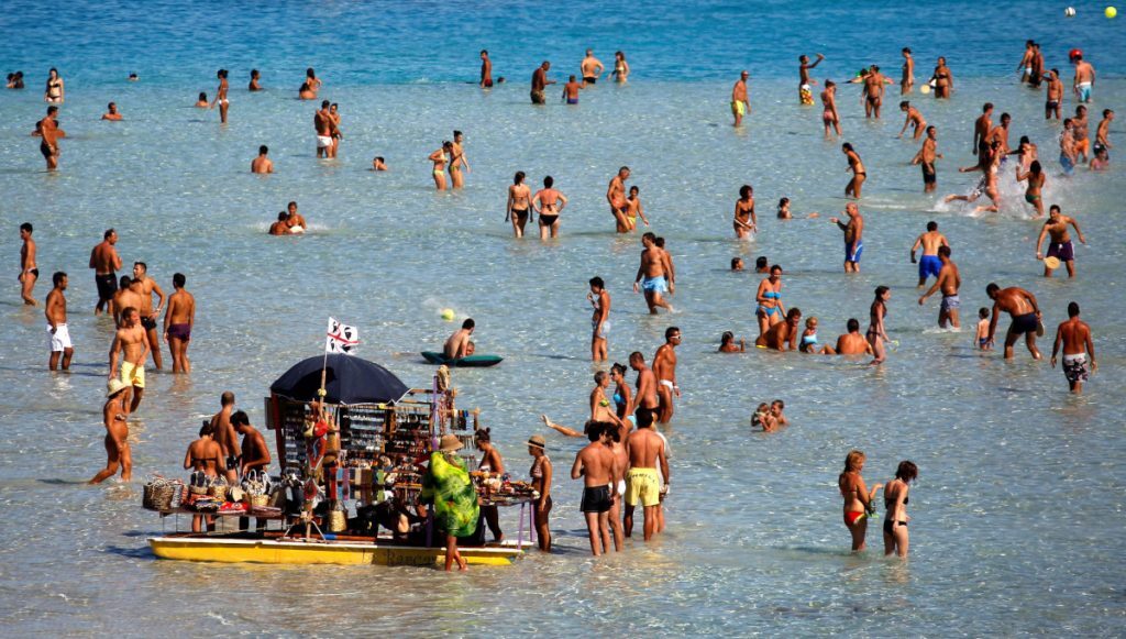 Ιταλία: Δύσκολη υποδοχή στο καλοκαίρι με 40άρια και άπνοια