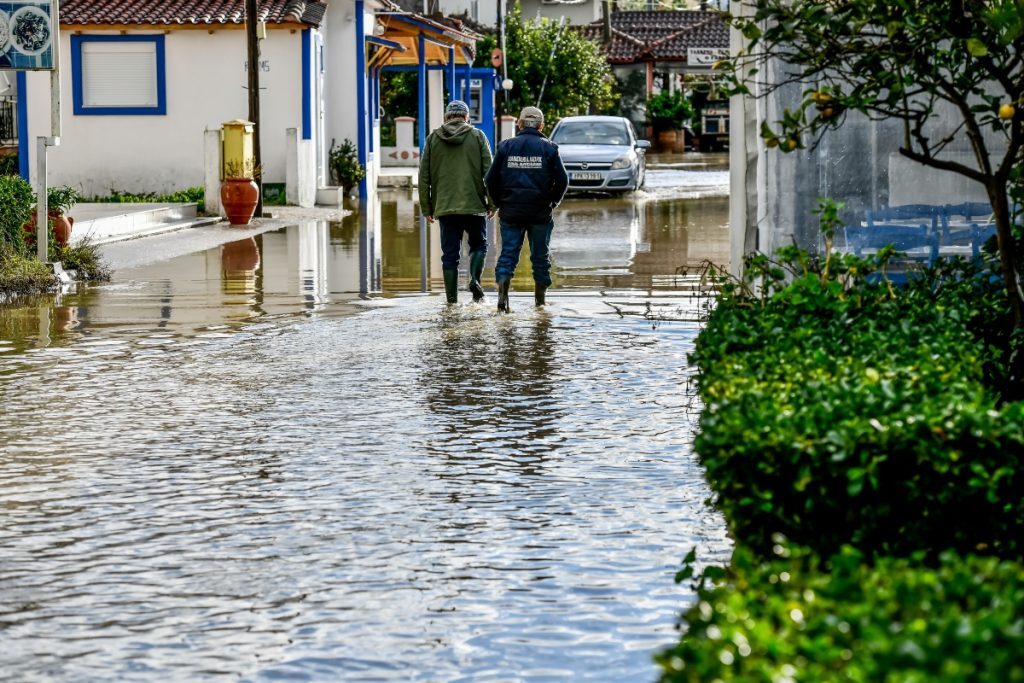 Κακοκαιρία «Genesis»: Πώς θα κινηθεί το Σάββατο και πότε θα εμφανιστεί στην Αττική – Ποιες περιοχές