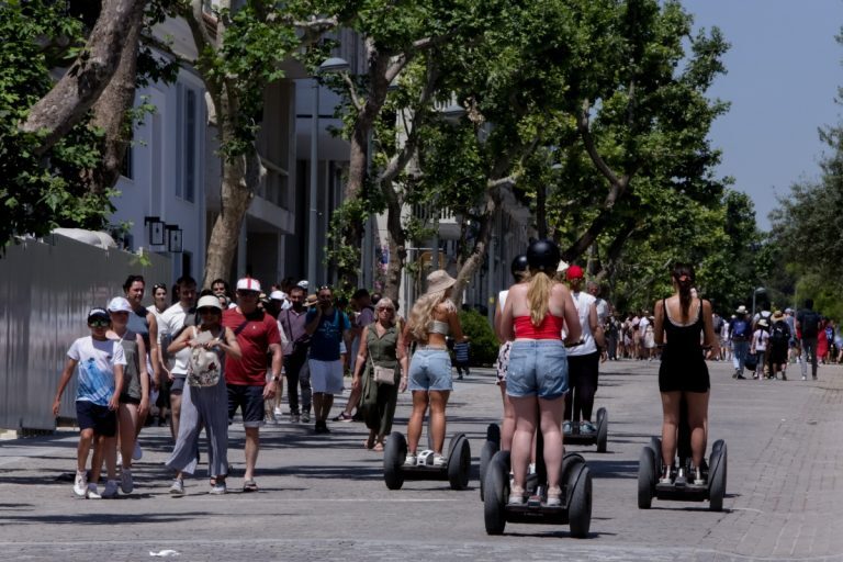 Καιρός Κορονοϊός κρούσματα καιρός