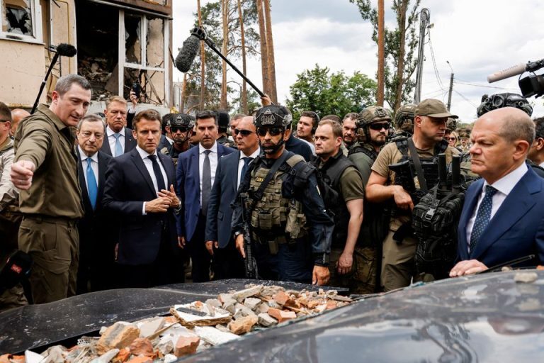 Ουκρανία: Μακρόν, Σολτς και Ντράγκι στα ερείπια του Ιρπίν – Τι θα συζητήσουν με τον Ζελένσκι