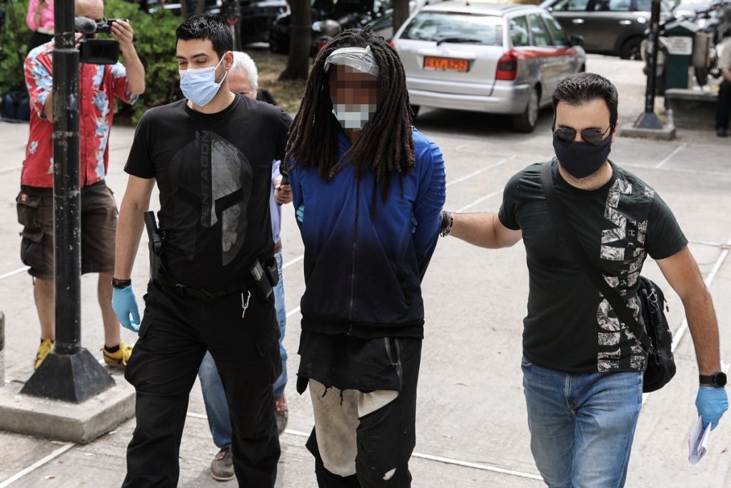 Μαλακάσα: Προφυλακιστέος ο Βρετανός που κατηγορείται για εμπρησμό – Τι βρέθηκε πάνω του