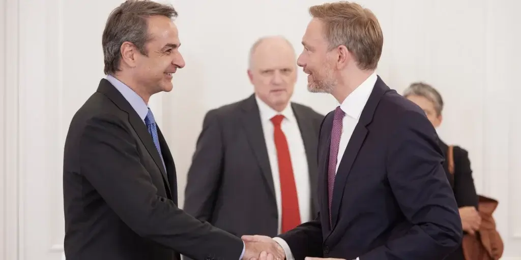 Συνάντηση Μητσοτάκη με Γερμανό ΥΠΟΙΚ: Αλλάξαμε πολλά απ’ όταν αναλάβαμε, παρά τις δυσκολίες