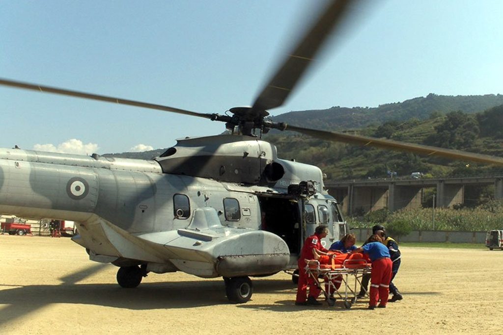 Σε συναγερμό η Πολεμική Αεροπορία: 19 ασθενείς μεταφέρθηκαν με πτητικά μέσα από τα νησιά του Αιγαίου – Ανάμεσά τους 5 παιδιά