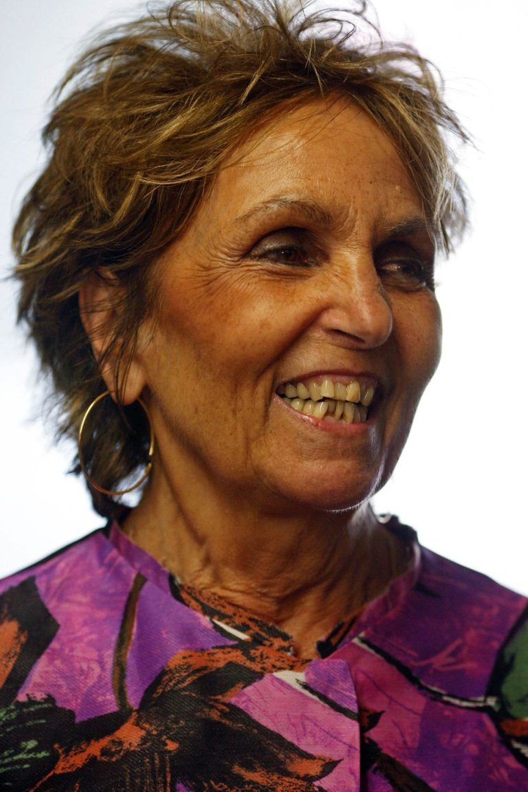 Paula Rego: «Έφυγε» στα 87 της χρόνια η ασυμβίβαστη εικαστικός