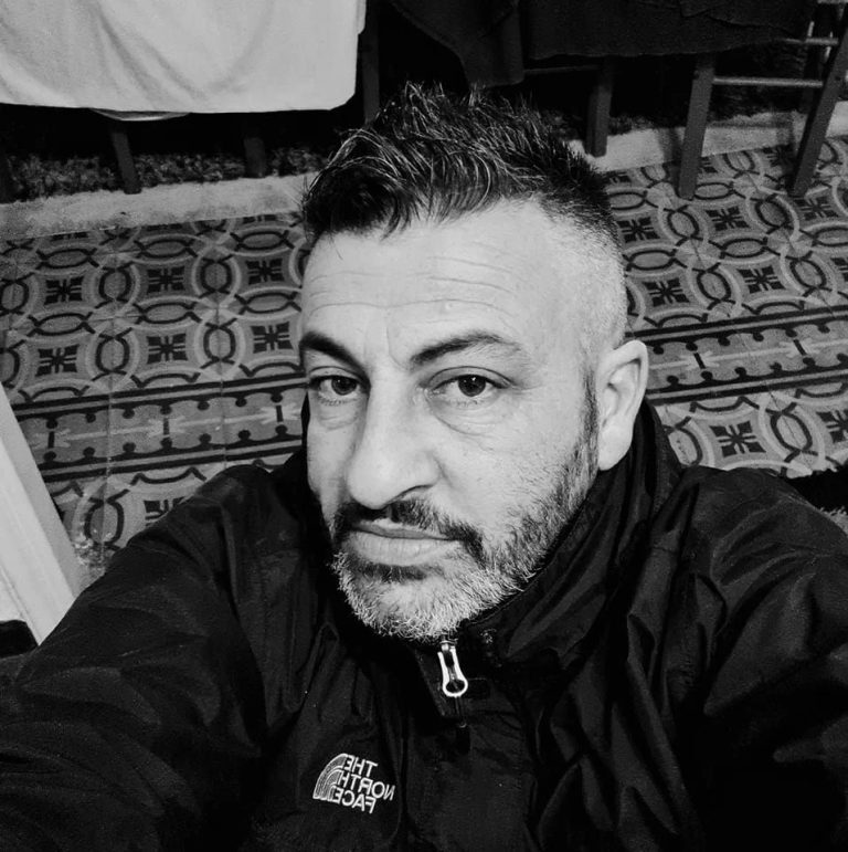Δολοφονία στη Ραφήνα: Τον σκότωσαν για ένα σκούντημα στον ώμο