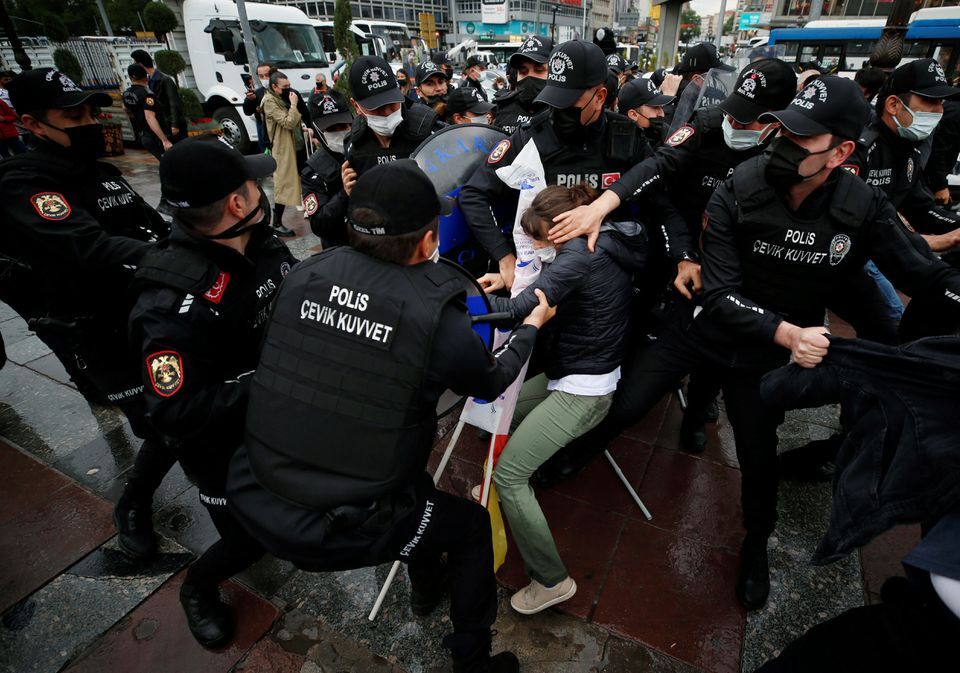 Κωνσταντινούπολη Ταξίμ