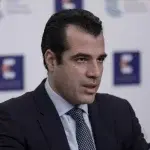 Θάνος Πλεύρης