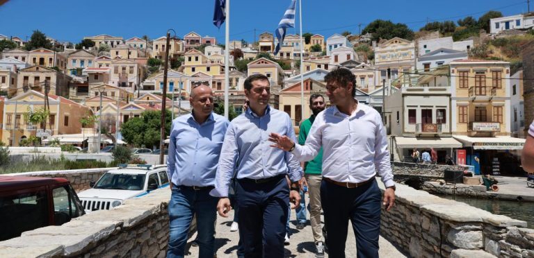 Αλέξης Τσίπρας: Aλλο ένα σόου με… νέους γκεστ